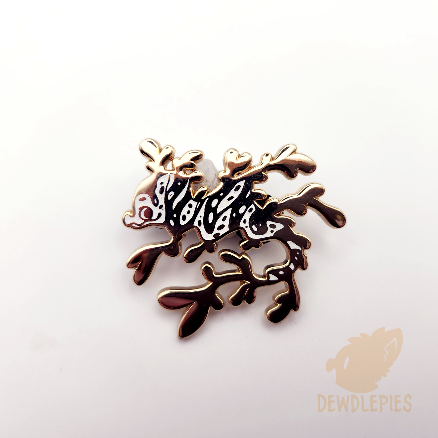 ★Limited★ Seaweed Seahorse Pin